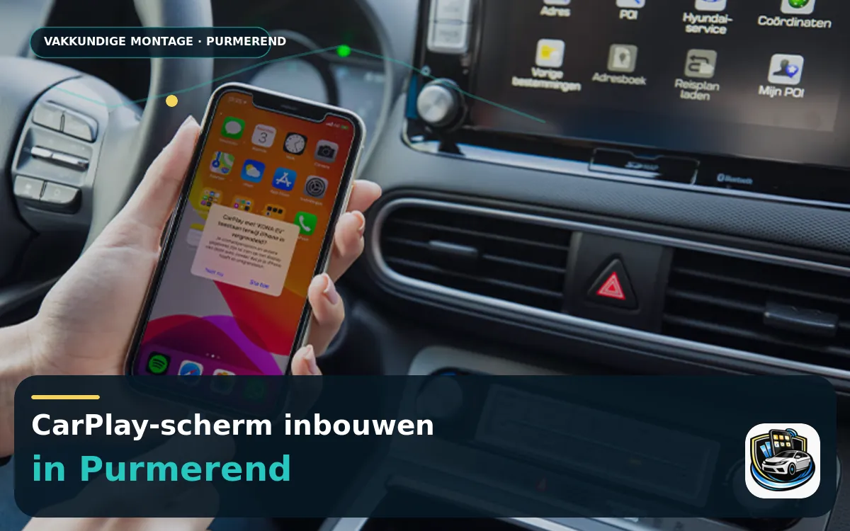 CarPlay Inbouwen Purmerend — CarPlay-scherm en smartphone tijdens gebruik