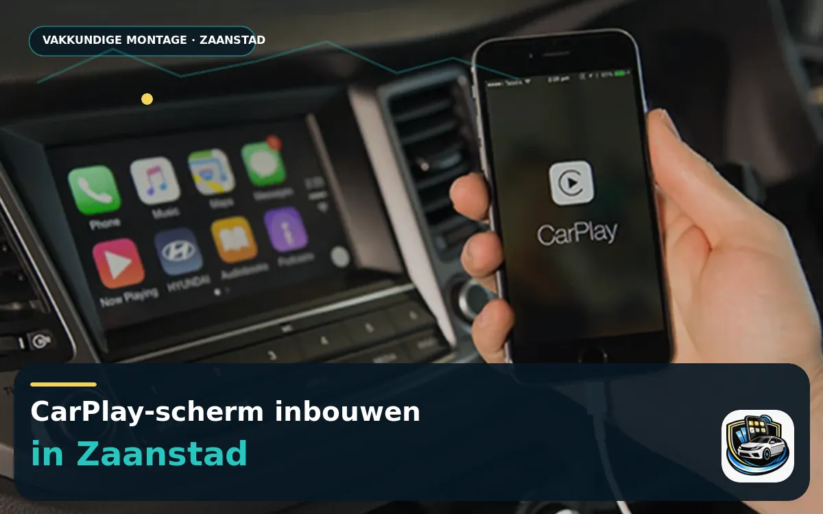 CarPlay Inbouwen Zaanstad — CarPlay-scherm en smartphone tijdens gebruik